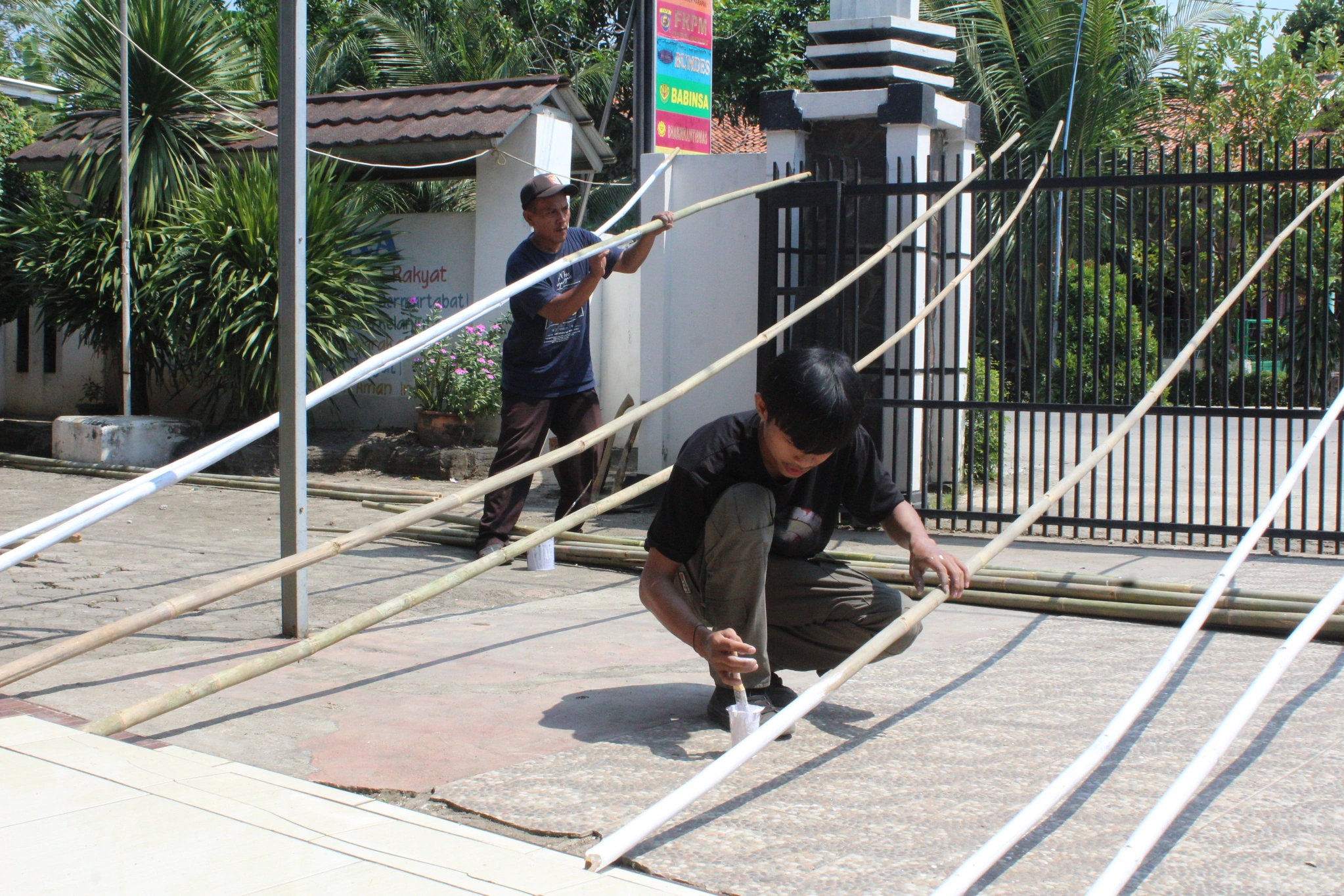 Pemasangan Bendera 17 Agustus